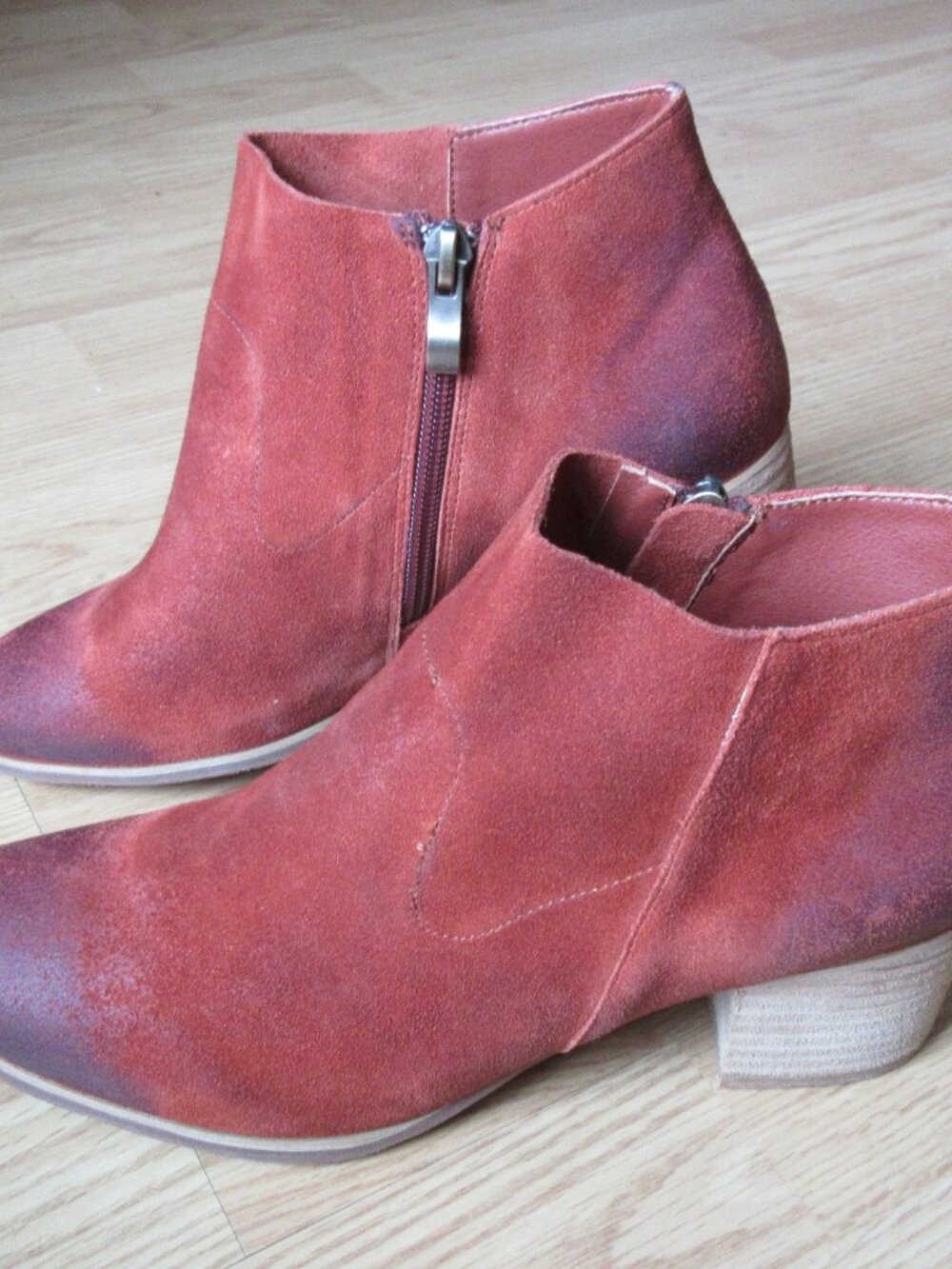 Antelope Suede Ankle Boots 8 Narrow 39 Euro Tobacco Brown New In Box